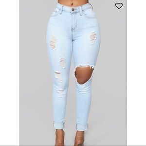 Fashion Nova Jeans - Fashion nova glistening jeans 💙 light blue Fashion Nova Jeans - Fashion nova glistening jeans 💙 light blue